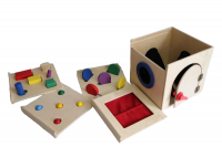 Тактильный развивающий центр "Ящик чудес"